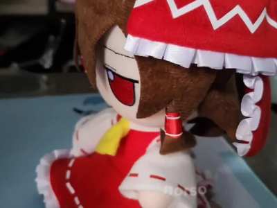 Reimu is so stupid oh my god I just want to punch that stupid little face of hers she's so silly