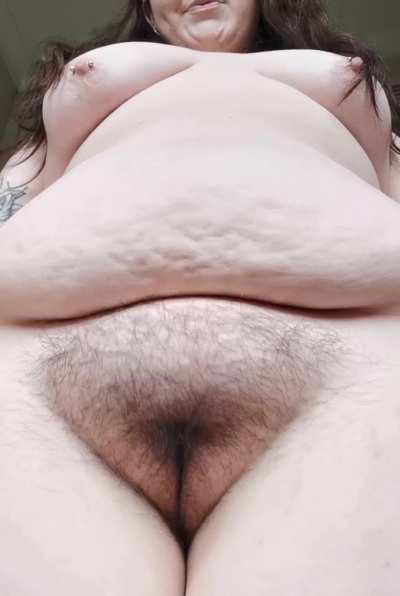 Do you like the fupa jiggles? 