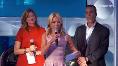 Kelly Ripa's Fashion Show For Ovarian Cancer Awareness - Live with Regis and Kelly