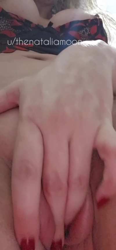 u_thenataliamoon