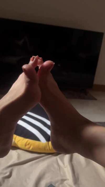 It’s fun when guys want to play with my feet