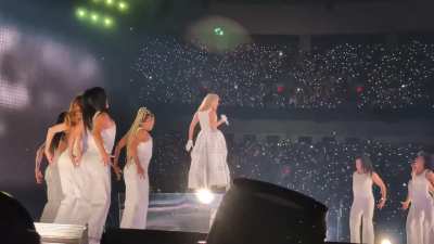 TaylorSwift