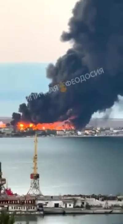 The Russian controlled oil depot in Feodosia is still burning, 4 days after it was hit by Ukrainian drones. Crimea - October 2024