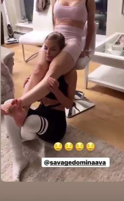 Ava Savage Headscissors