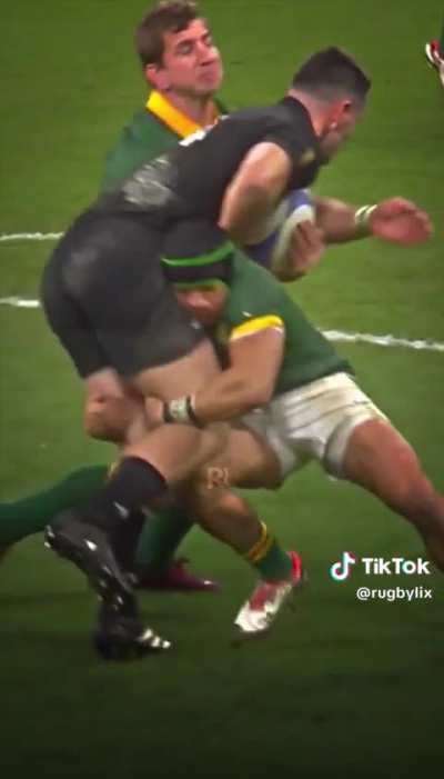 Absolutely Incredible synergy between Cheslin & Kwagga