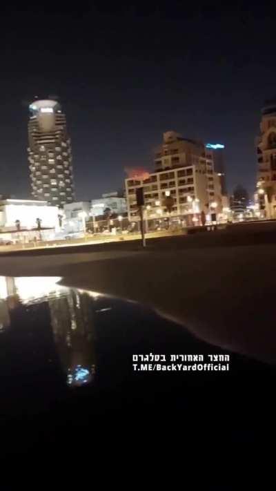 A kamikaze UAV launched from Yemen (Possibly Shahed 101 or Somad 3) hits a residential building in Tel Aviv.