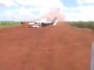 They crashed but totally worth it. Brazil police stopping a drug plane