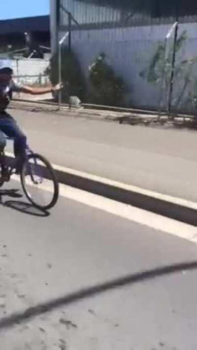 HMB while I ride to work with no handlebar.