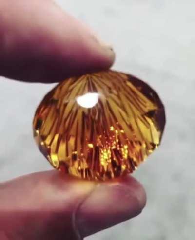 The way this citrine is cut