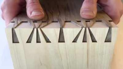 Japanese Sunrise Dovetail Joint GIF