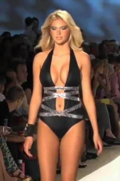 Life is an endless road (Beach Bunny fashion show)