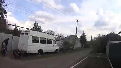 A pair of Ukrainian Separatist patrols have a brisk exchange of gunfire before realizing they're on the same side - Sloviansk - 2014