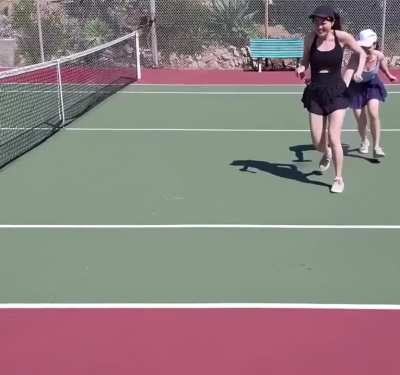 Tennis jiggle