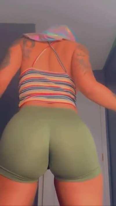 Raw ass 