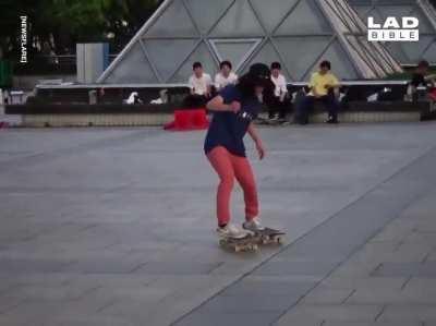 [Must Watch] Wow…. Better than Tony Hawk? 👀