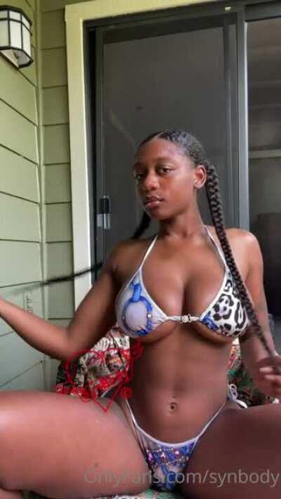 Synbody sexy juicy tits🤤🤤
