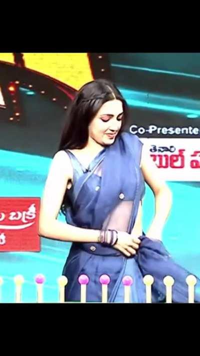 Neha Shetty Transparent Saree Navel 🍩🔥