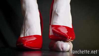 Mlle Fanchette shoejob