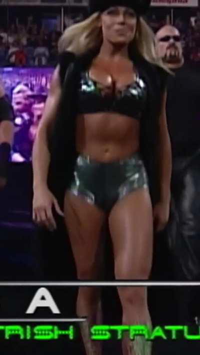 Tight toned body (Wrestlemania 2000) 