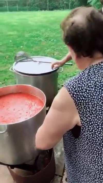 This gran gran loves making her special tomato sauce after retiring