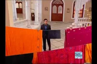 How to clean the laptop the Indian Serial Style?