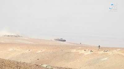 ISIS fighters hit a regime BMP east of Palmyra. 2017/06/12