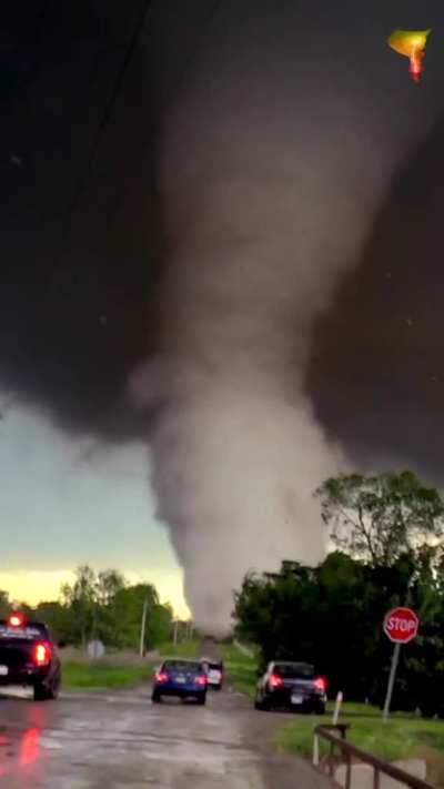 F4 tornado in South Oklahoma