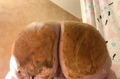 Shit glazed buns