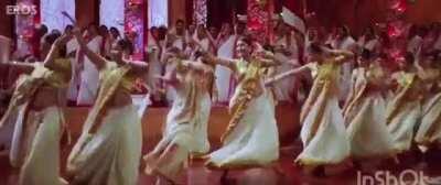 [132/131[ Gangnam Bollywood Style (PSY, Devdas)