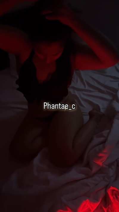 Am I your biggest phantae_c?💄