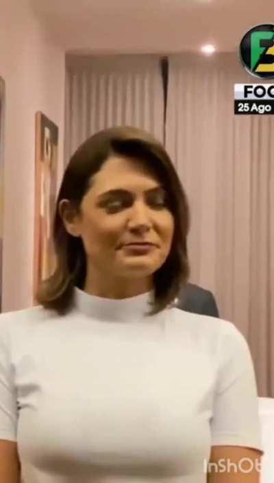 Michelle Bolsonaro rabuda gostosa