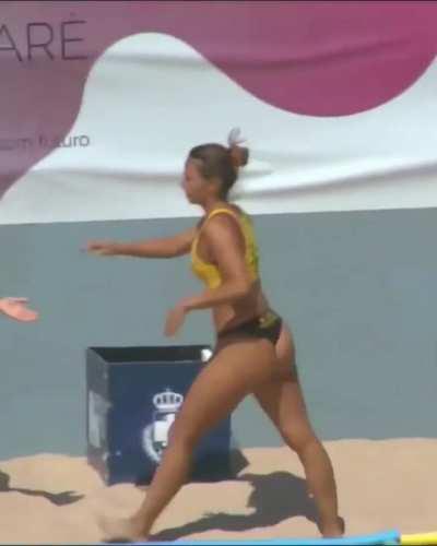 Mariam González Llambrich - Spanish beach handball