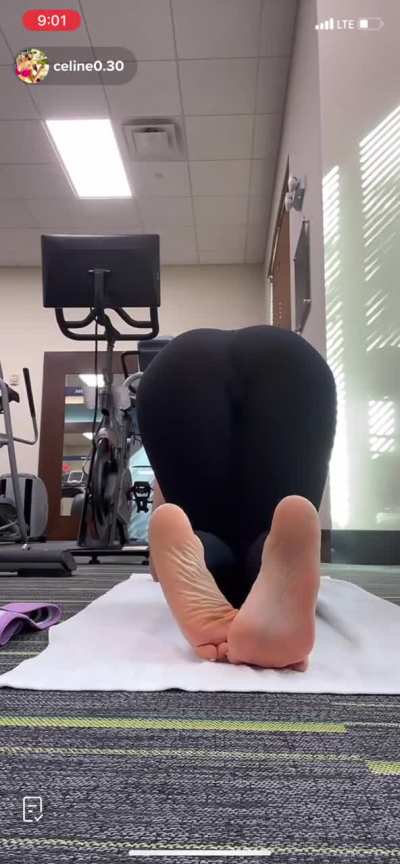 Yoga tik tok soles