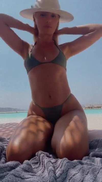 Bikini video