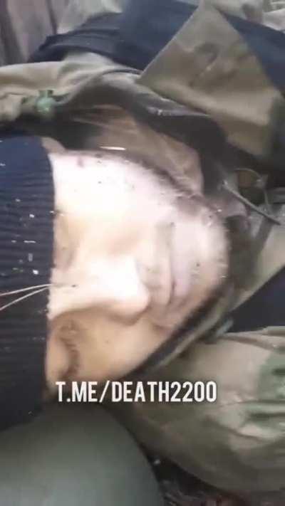 Russian soldiers are booby trapping their own fallen comrades, hoping that when the Ukrainians come to remove the corpses they trigger an explosion.