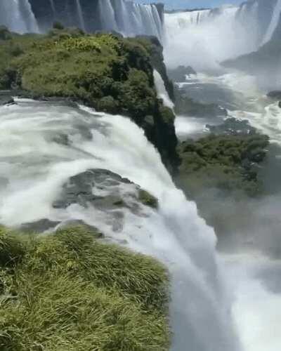 Iguaçu waterfalls on the Brazilian side