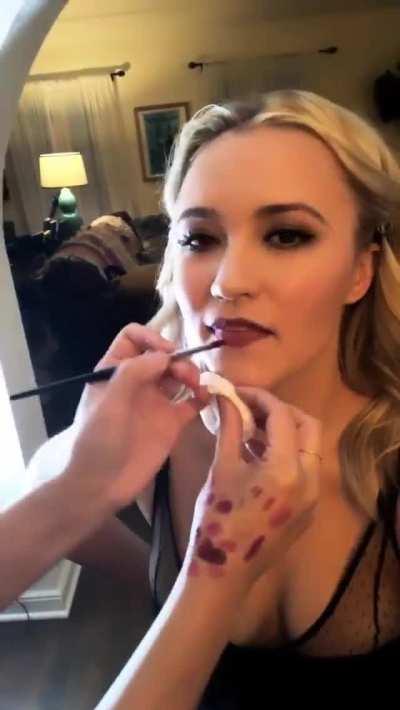 Emily Osment - Cleavage