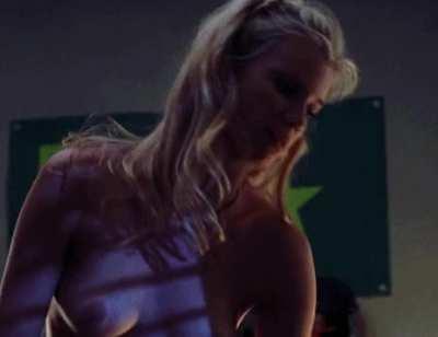 Amy smart