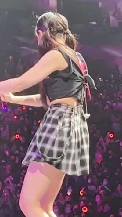 Sana Showing off her beautiful body.