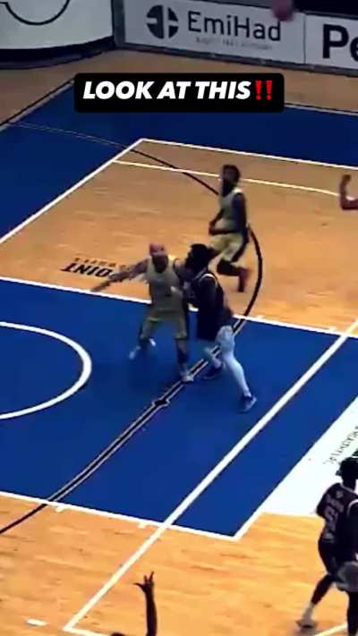 Basketball Player Gets Knocked Out With An Elbow Strike During Game