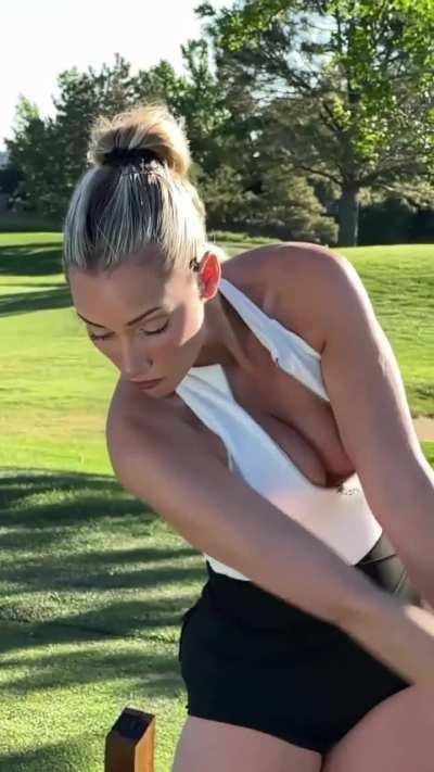 Paige Spiranac... You loved the slow mo swing so much I had to run it back⛳️