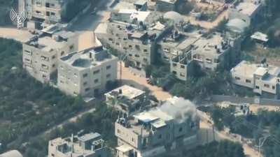 IDF eliminates Hamas militants with RPGs on a roof in Gaza's ​​Beit Hanoun