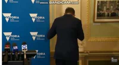 Victoria Premier Dan Andrews snorting Coke before Press Conference