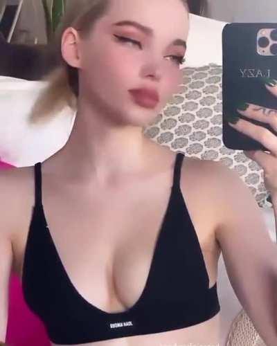 Dove Cameron