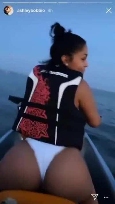 Shaking ass on Jet Ski