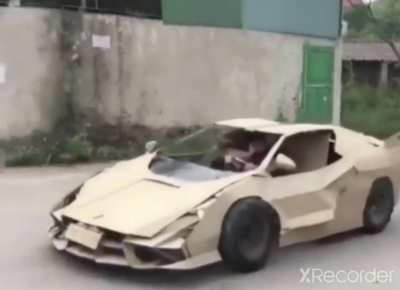 $100 Lamborghini