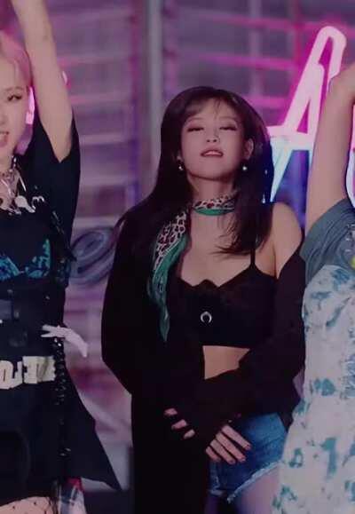 BLACKPINK - Jennie