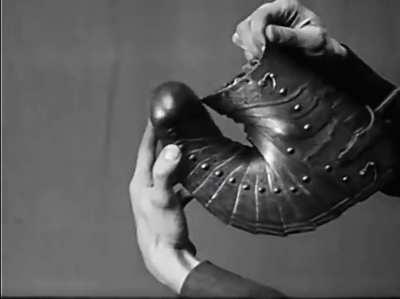 Circa 1924: Metropolitan Museum of Art showcases the impressive Mobility of Authentic European Armour