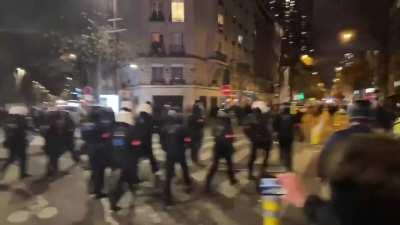 French Riot Cop Kicked