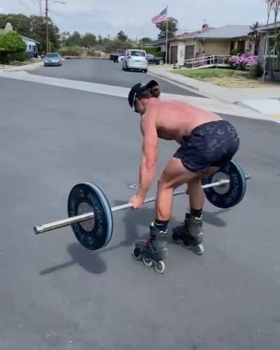 Forget Weights n Shakes - now its Weights n Skates - that's right weights whilst inline skating....